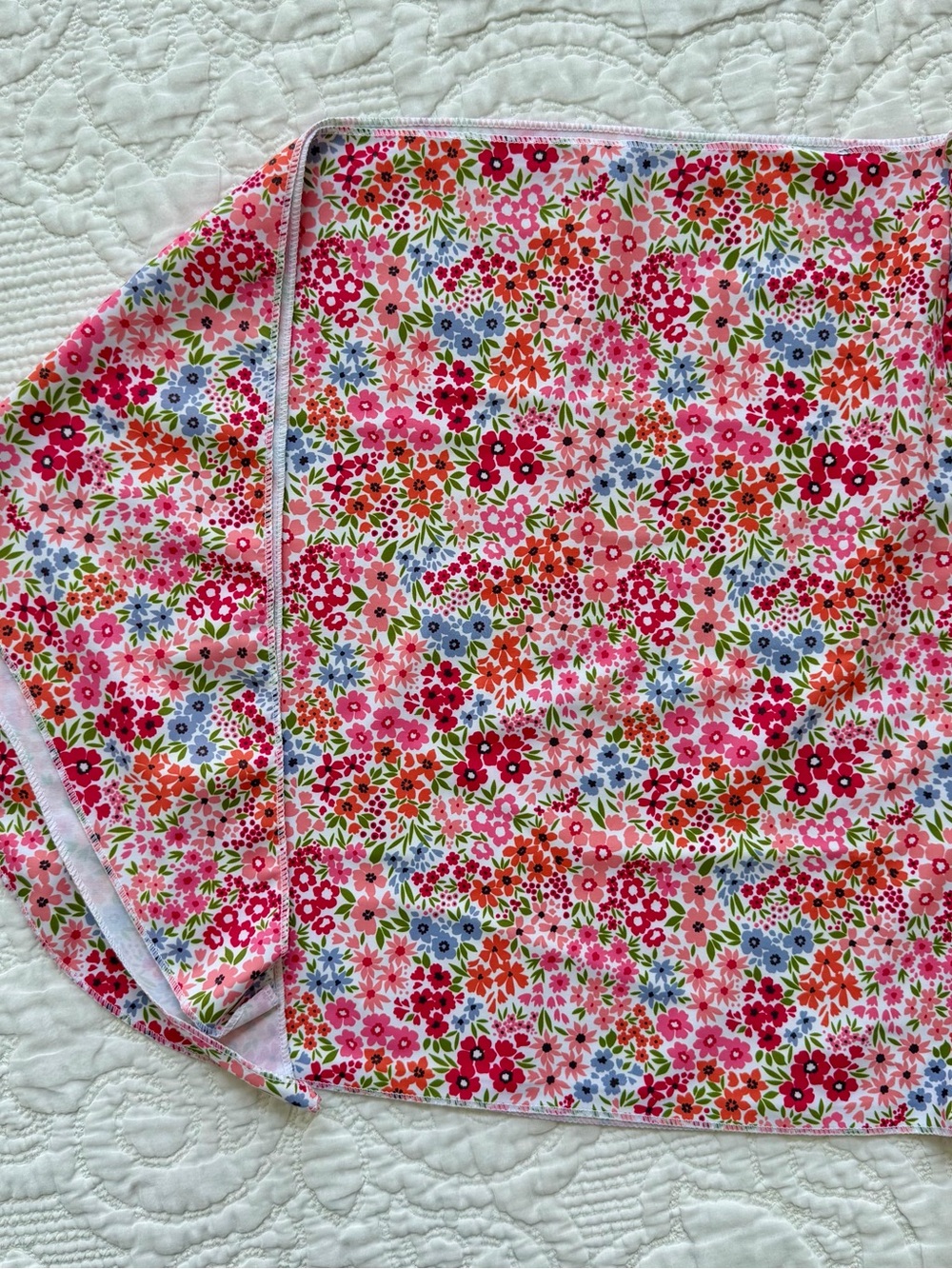 SHEIN Pink Floral Swim Sarong with Multicolor Bouquet